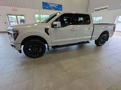Used 2025 Ford F150 Lariat w/ Equipment Group 502A High AWD/4WD image 16