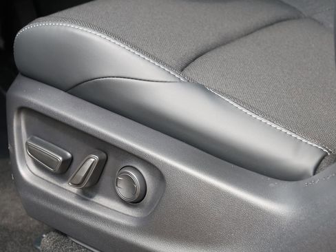 New 2026 Toyota C-HR AWD/4WD image 28