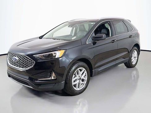 Used 2024 Ford Edge SEL w/ Convenience Package image 6