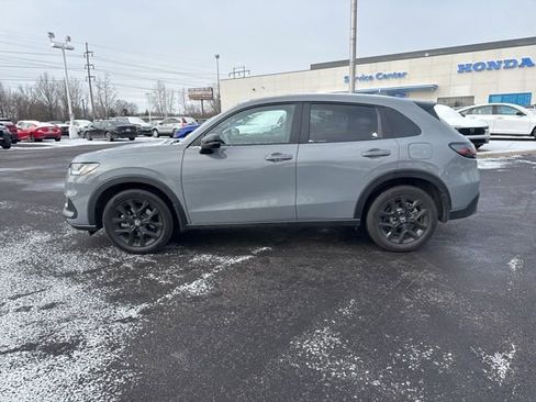 Certified 2025 Honda HR-V Sport image 18