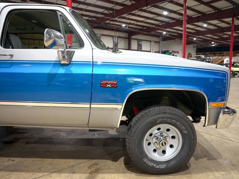 Used 1990 GMC Jimmy 4WD image 11