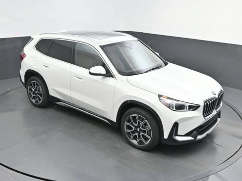 New 2026 BMW X1 xDrive28i w/ Convenience Package AWD/4WD image 40