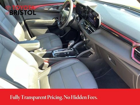 Used 2024 Chevrolet TrailBlazer RS w/ Driver Confidence Package FWD image 22