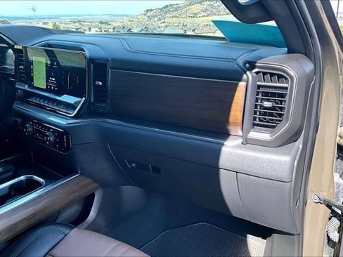 Used 2023 Chevrolet Silverado 1500 High Country image 26