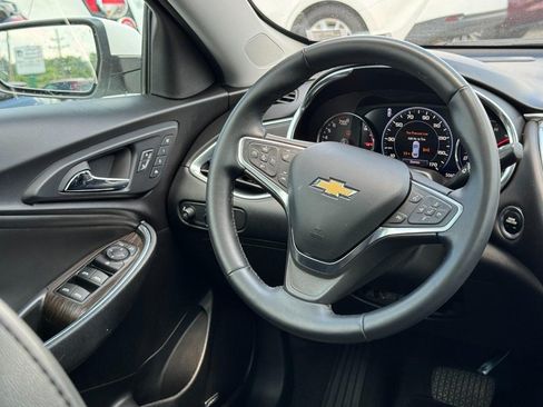 Used 2024 Chevrolet Malibu LT FWD image 15