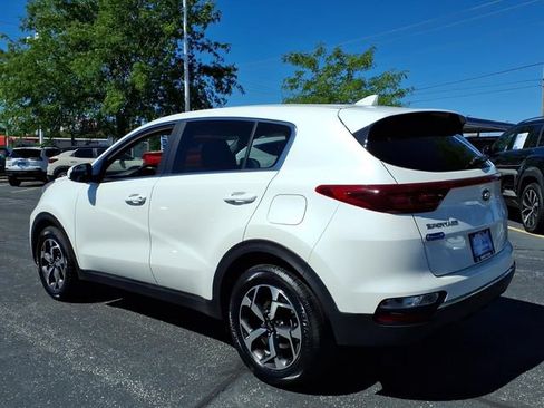 Used 2022 Kia Sportage LX FWD image 7