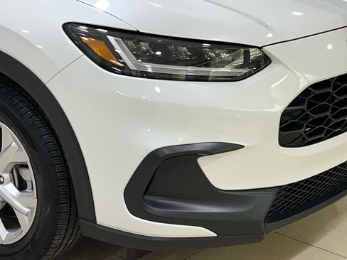 Certified 2023 Honda HR-V LX image 6