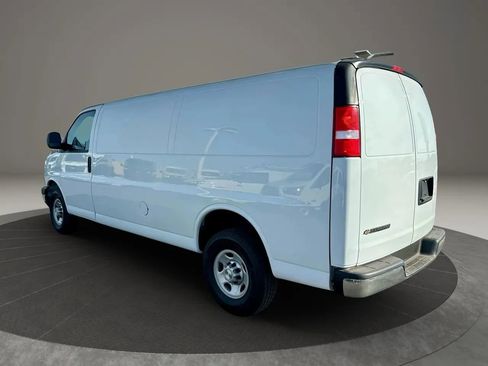 Used 2023 Chevrolet Express 3500 Extended w/ Driver Convenience Package image 3
