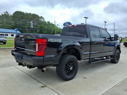 Used 2021 Ford F250 Lariat AWD/4WD image 5