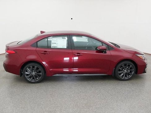 New 2026 Toyota Corolla SE image 2