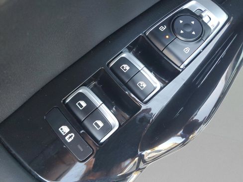 Used 2025 Kia K5 GT-Line image 19