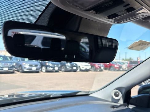 Used 2019 Honda Pilot Touring image 21