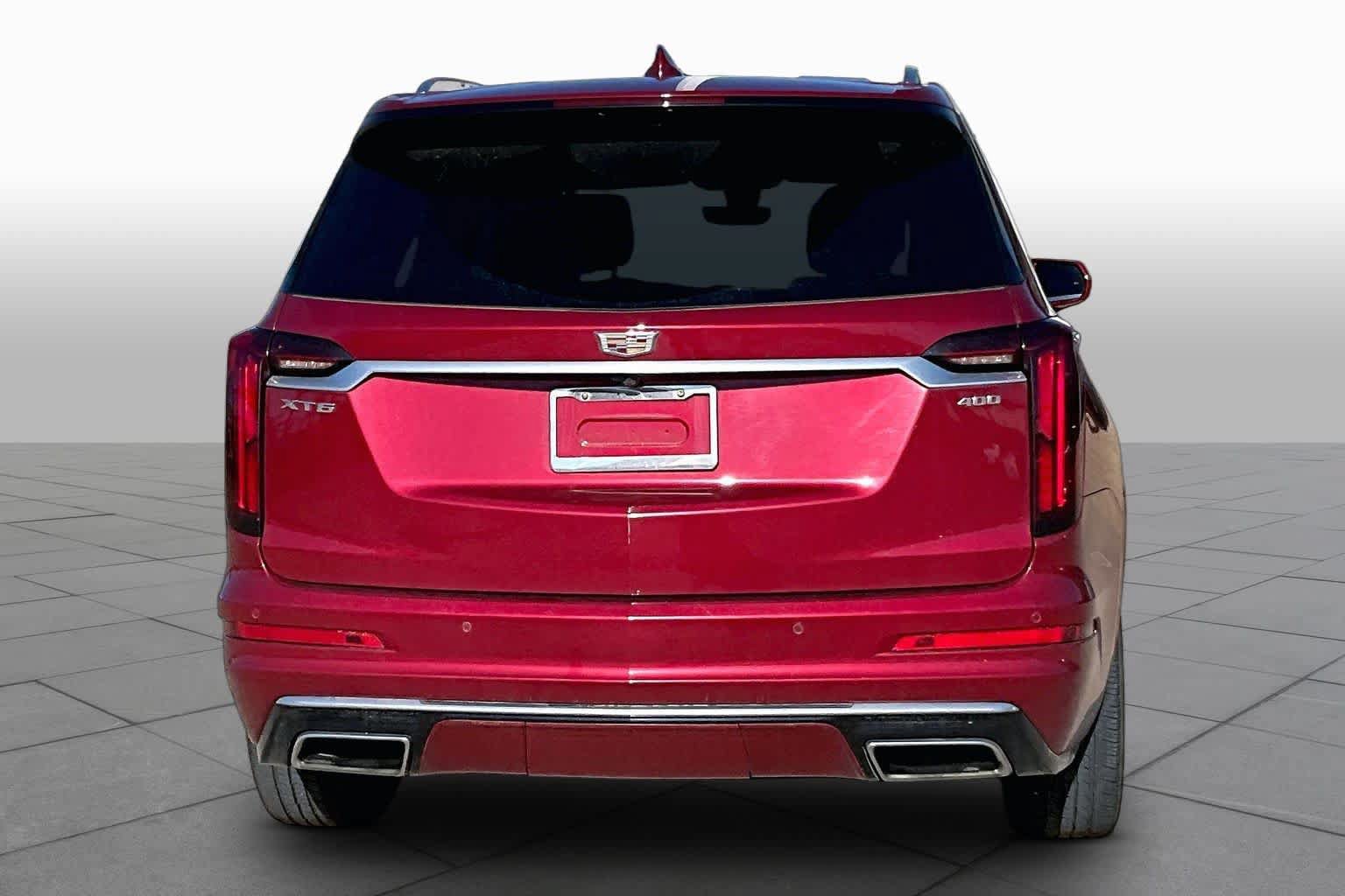 Used 2020 Cadillac XT6 Premium Luxury FWD image 5