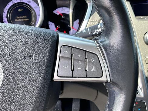 Used 2010 Cadillac SRX 2WD image 19