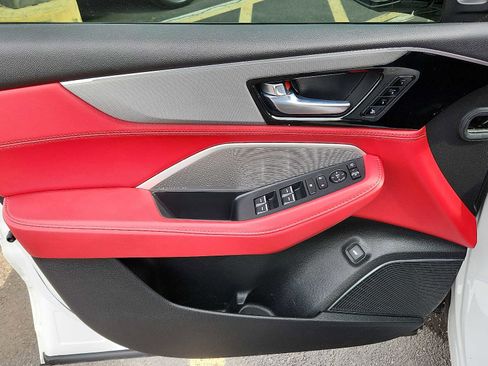 Used 2023 Acura MDX A-Spec image 12