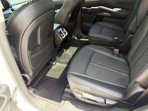 Used 2023 Kia Sorento SX FWD image 43
