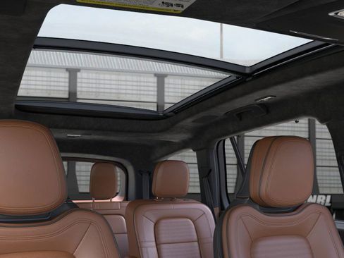 New 2026 Lincoln Aviator Black Label w/ Jet Appearance Package image 22