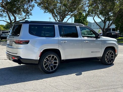 New 2025 Jeep Wagoneer Series III w/ Quick Order Package 25C Super image 5