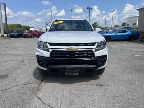Used 2021 Chevrolet Colorado LT image 2