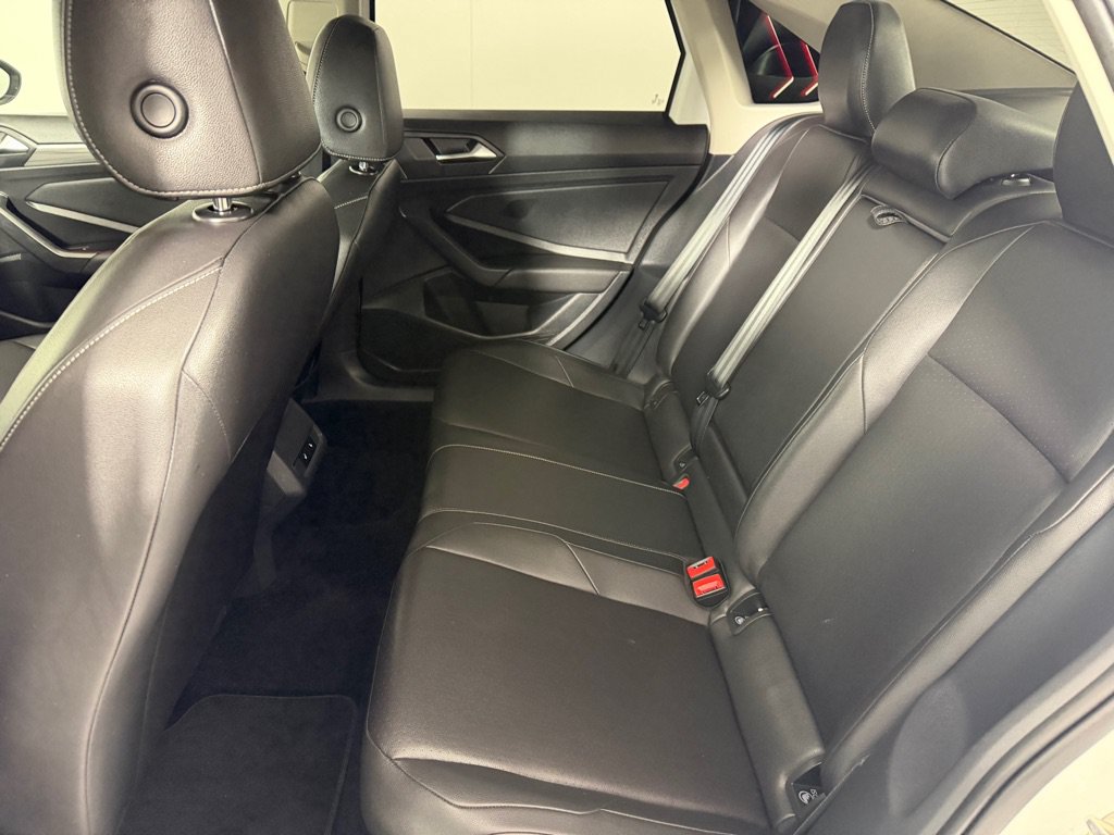 Used 2020 Volkswagen Jetta SEL FWD image 19