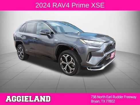 Used 2024 Toyota RAV4 XSE w/ Weather Package AWD/4WD image 1