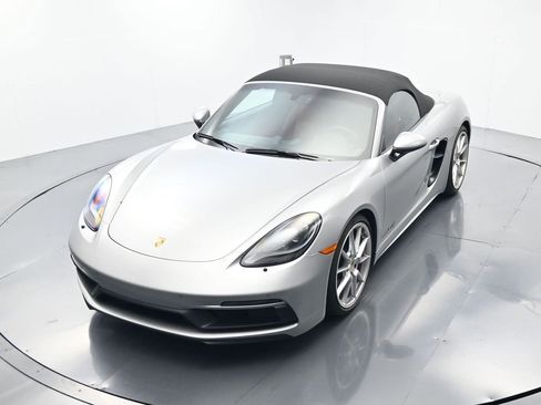 Used 2024 Porsche 718 Boxster GTS image 31
