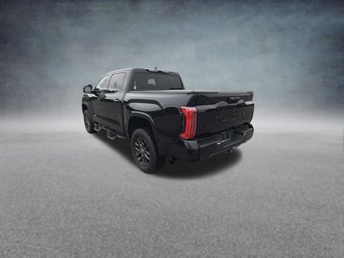 Used 2023 Toyota Tundra Platinum AWD/4WD image 3