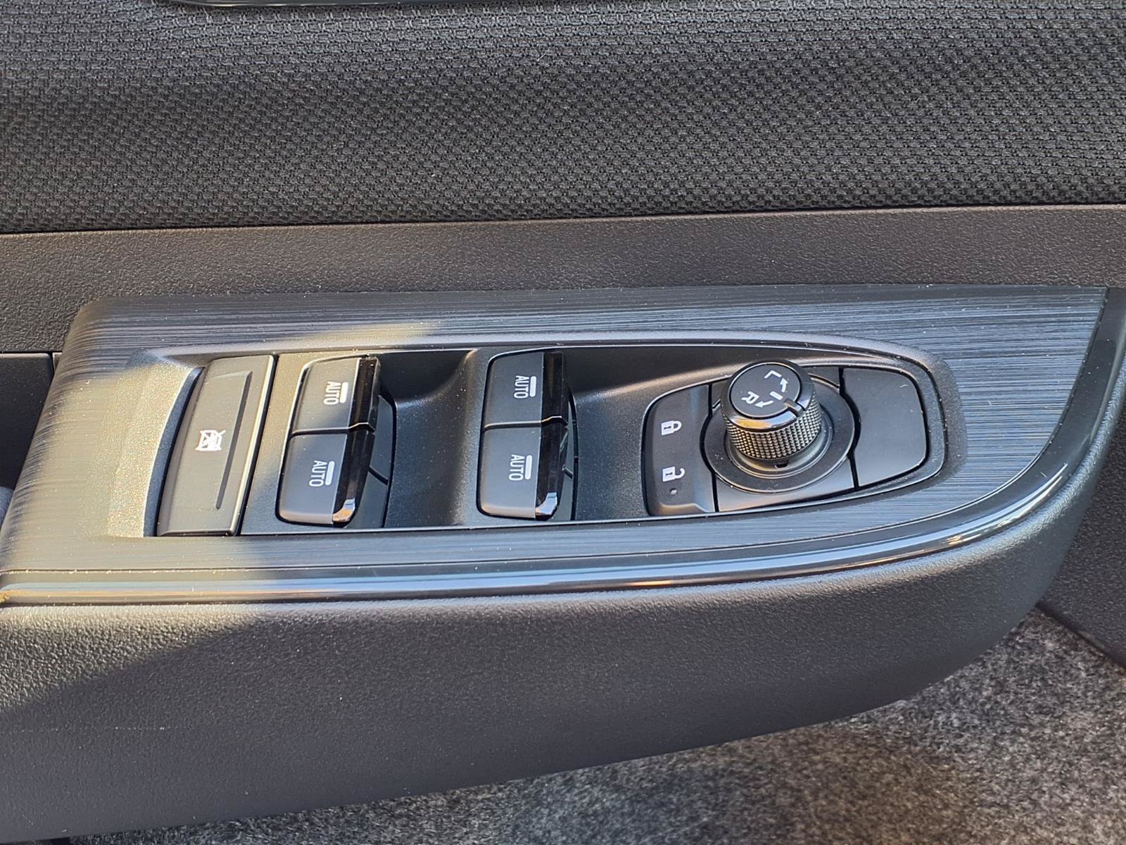 Certified 2026 Subaru Outback Premium AWD/4WD image 22