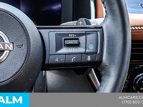 Used 2024 Nissan Rogue Platinum w/ Platinum Premium Package AWD/4WD image 28