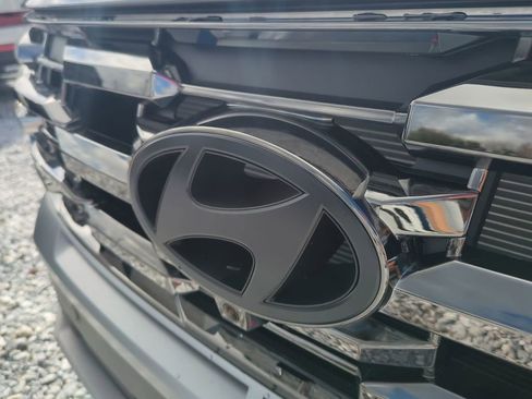 New 2026 Hyundai Tucson Limited image 13
