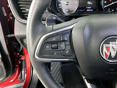 Used 2023 Buick Envision Essence image 22