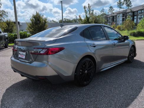 Used 2026 Toyota Camry SE FWD image 6