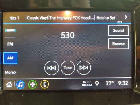 Used 2021 Chevrolet Spark LT FWD image 25