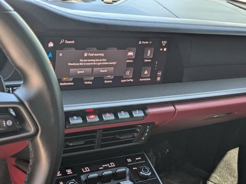 Used 2025 Porsche 911 Carrera image 19