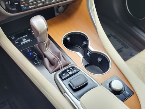 Used 2019 Lexus RX 350 FWD image 25