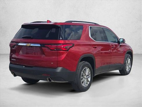 Certified 2023 Chevrolet Traverse LT w/ LPO, Cargo Package FWD image 5
