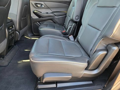Used 2023 Chevrolet Traverse Premier w/ Redline Edition FWD image 11