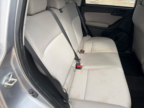 Used 2016 Subaru Forester 2.5i w/ Alloy Wheel Package image 41