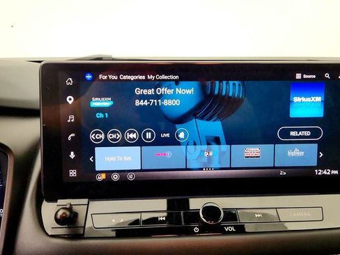 Used 2024 Nissan Rogue SL w/ SL Premium Package FWD image 19