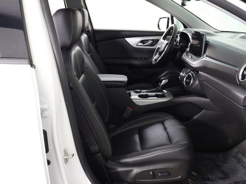 Used 2023 Chevrolet Blazer LT w/ LPO, Black Grille Bar Package AWD/4WD image 32