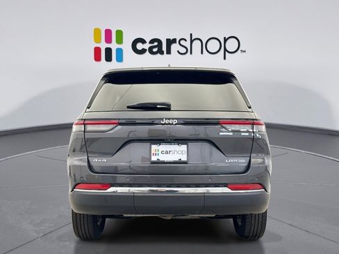 Used 2023 Jeep Grand Cherokee Laredo image 4
