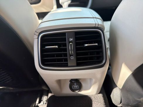 Used 2019 Genesis G70 3.3T Advanced w/ Prestige Package image 22