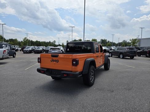 New 2025 Jeep Gladiator Rubicon image 6