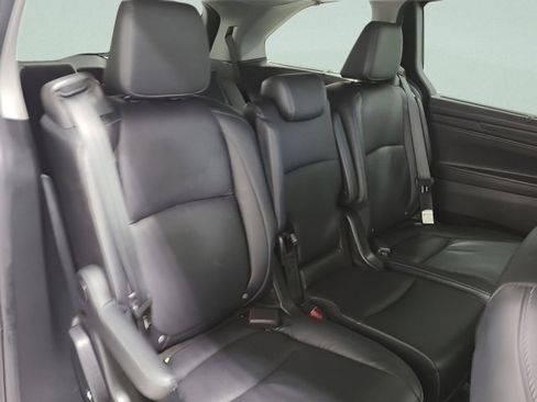 Used 2024 Honda Odyssey Touring image 16
