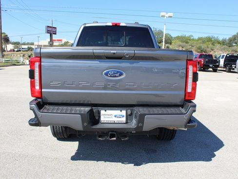 Certified 2023 Ford F250 Lariat w/ Sport Appearance Package image 6