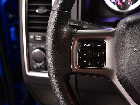 Used 2022 RAM 1500 Warlock AWD/4WD image 19
