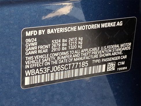 Used 2025 BMW 530i xDrive w/ Premium Package image 18