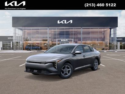 New 2025 Kia K4 LXS