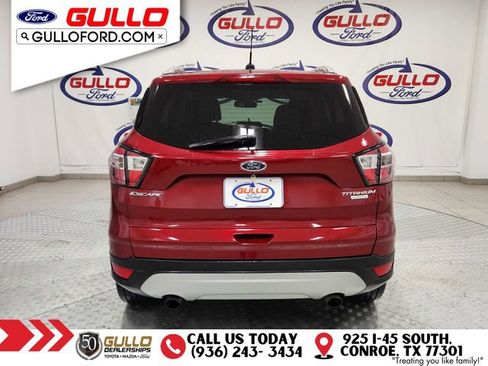 Used 2017 Ford Escape Titanium image 6
