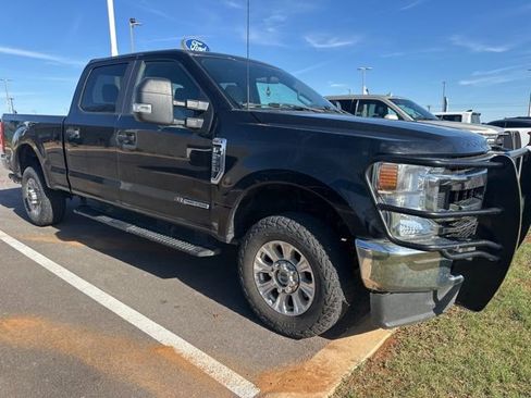 Used 2022 Ford F250 XL w/ STX Appearance Package image 2